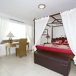 Brilliant Puerto Del Carmen Dos Piedras 4 Bedrooms Private Pool * Tías