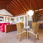 Brilliant Puerto Del Carmen Dos Piedras 4 Bedrooms Private Pool Vila *