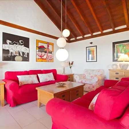 Villa Dos Piedras Puerto Del Carmen Lanzarote Tias