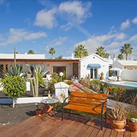 Brilliant Puerto Del Carmen Dos Piedras 4 Bedrooms Private Pool Villa Tías