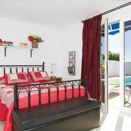 Brilliant Puerto Del Carmen Dos Piedras 4 Bedrooms Private Pool Tías