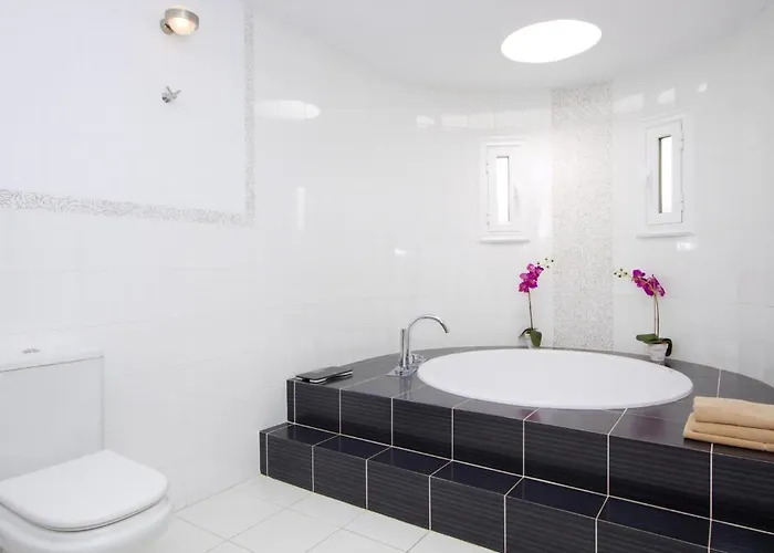 Brilliant Puerto Del Carmen Dos Piedras 4 Bedrooms Private Pool Tías