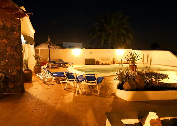 Brilliant Puerto Del Carmen Dos Piedras 4 Bedrooms Private Pool * Tías