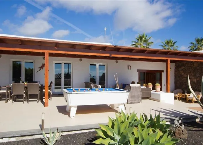 Brilliant Puerto Del Carmen Dos Piedras 4 Bedrooms Private Pool Villa