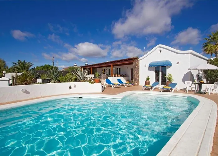 Brilliant Puerto Del Carmen Dos Piedras 4 Bedrooms Private Pool Tías